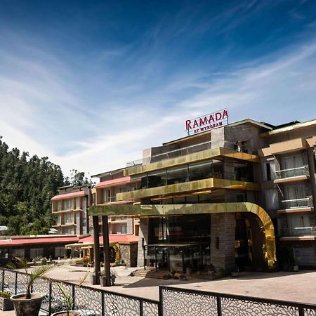 Ramada By Wyndham Murree Lower Topa Resort エクステリア 写真