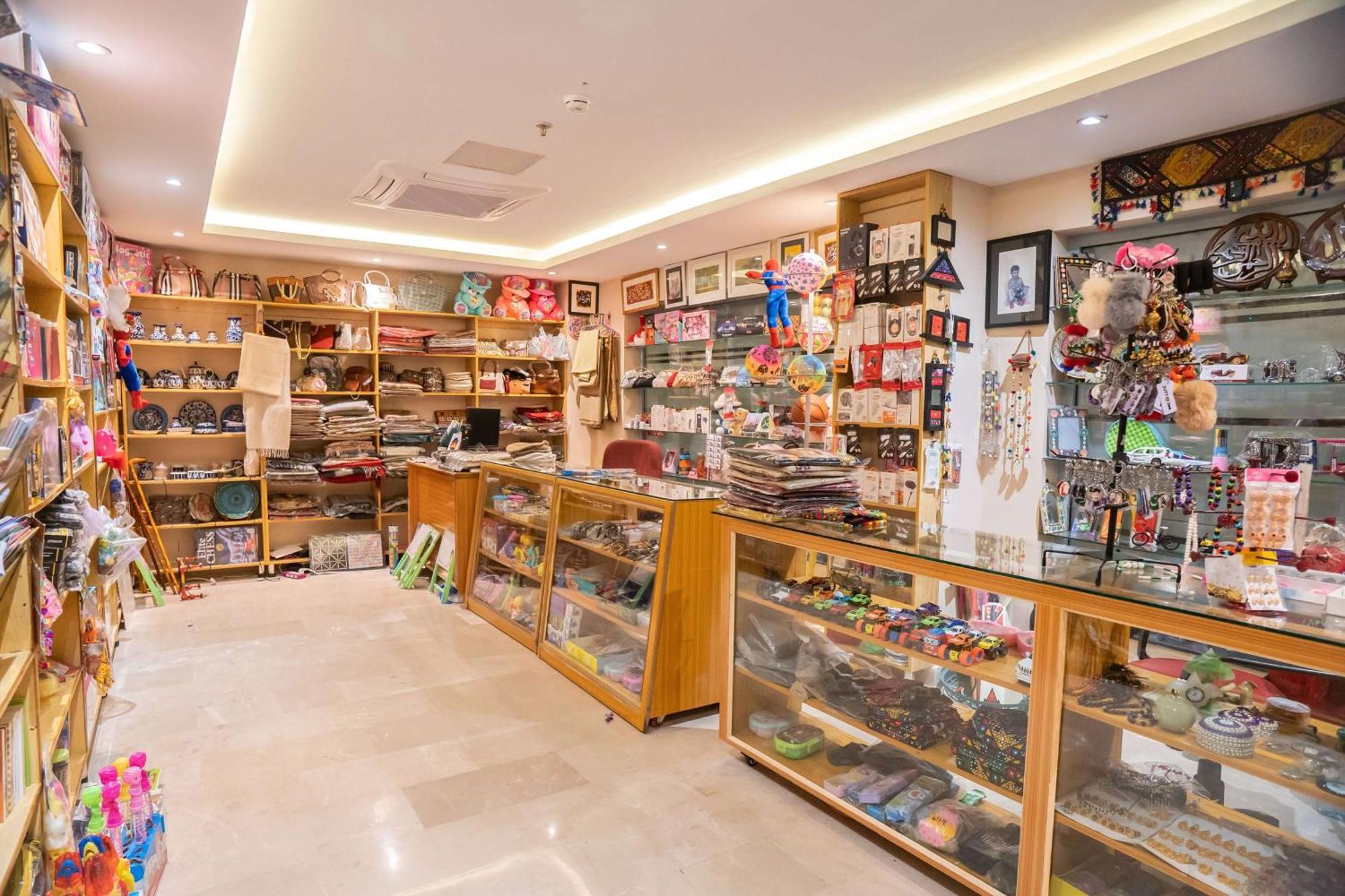 Ramada By Wyndham Murree Lower Topa Resort エクステリア 写真